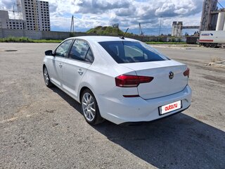 2020 Volkswagen Polo VI, белый, 1399000 рублей, вид 4