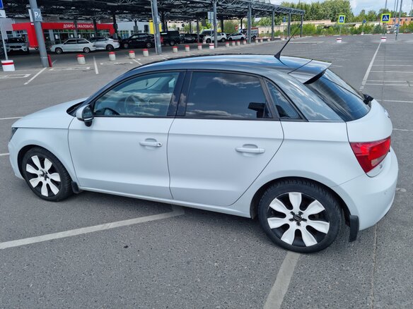 2012 Audi A1 I (8X), чёрный, 850000 рублей - вид 5