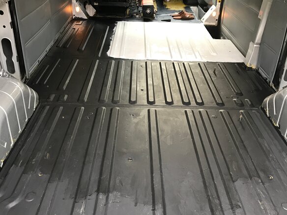 2008 Ford Transit, пурпурный, 3000000 рублей - вид 6