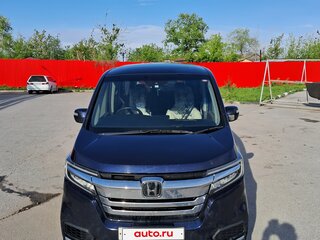 2017 Honda Stepwgn Spada V Рестайлинг, синий, 1850000 рублей, вид 2