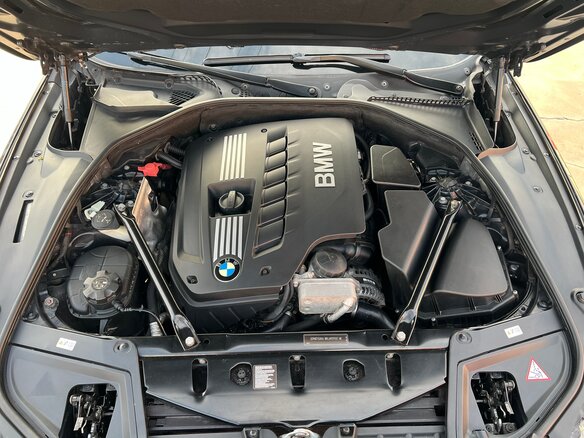 2011 BMW 5 серии 523i VI (F10/F11/F07), серый, 1700000 рублей - вид 16