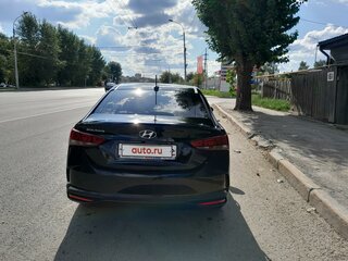 2020 Hyundai Solaris II Рестайлинг, чёрный, 2000000 рублей, вид 3