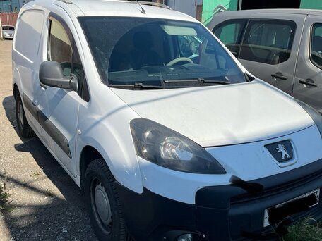 2012 Peugeot Partner, белый, 780000 рублей, вид 3