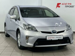 2013 Toyota Prius III Рестайлинг (XW30), серебристый, 1138500 рублей, вид 3