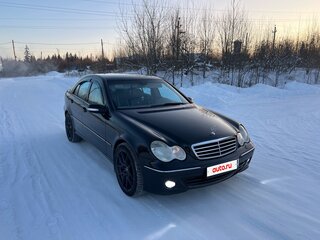 2005 Mercedes-Benz C-Класс 280 II (W203) Рестайлинг, чёрный, 1250000 рублей, вид 3