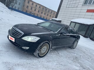 2006 Mercedes-Benz S-Класс 450 Long V (W221), чёрный, 1300000 рублей, вид 1