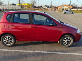 2004 Chevrolet Aveo I, пурпурный, 310000 рублей, вид 4