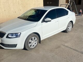2015 Skoda Octavia III (A7), белый, 795000 рублей, вид 2