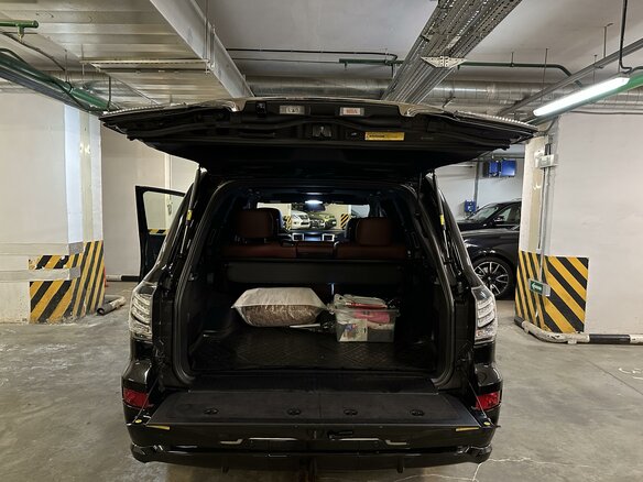 2015 Lexus LX 570 III Рестайлинг, чёрный, 4600000 рублей - вид 19