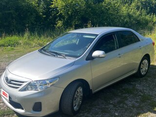 2012 Toyota Corolla X (E140, E150) Рестайлинг, серебристый, 1480000 рублей, вид 1