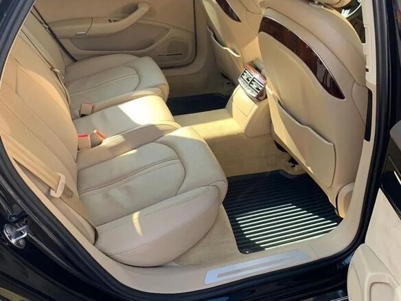 2011 Audi A8 Long III (D4), чёрный, 1600000 рублей - вид 2