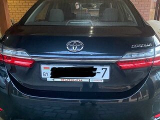 2016 Toyota Corolla XI (E160, E170, E180) Рестайлинг 1, чёрный, 1750000 рублей, вид 3