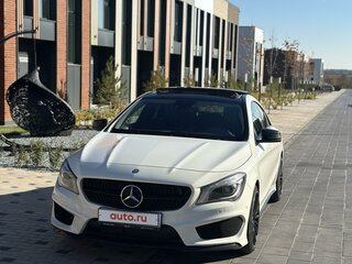 2013 Mercedes-Benz CLA 200 I (C117, X117), белый, 1899999 рублей, вид 2