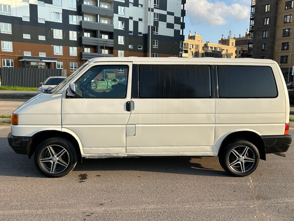 1992 Volkswagen Transporter T4, белый, 500000 рублей - вид 7