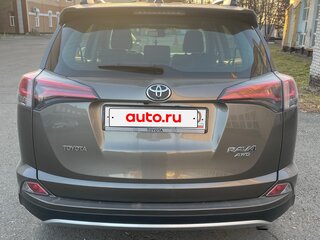 2015 Toyota RAV4 IV (XA40) Рестайлинг, коричневый, 1999999 рублей, вид 3