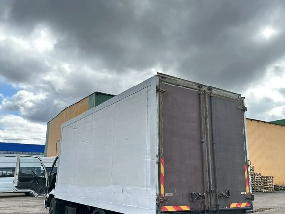 2010 Hyundai Porter II, белый, 1190000 рублей - вид 2