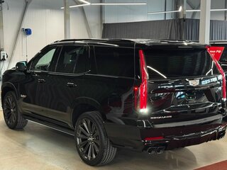 2026 Cadillac Escalade-V I Рестайлинг, чёрный, 27000000 рублей, вид 5