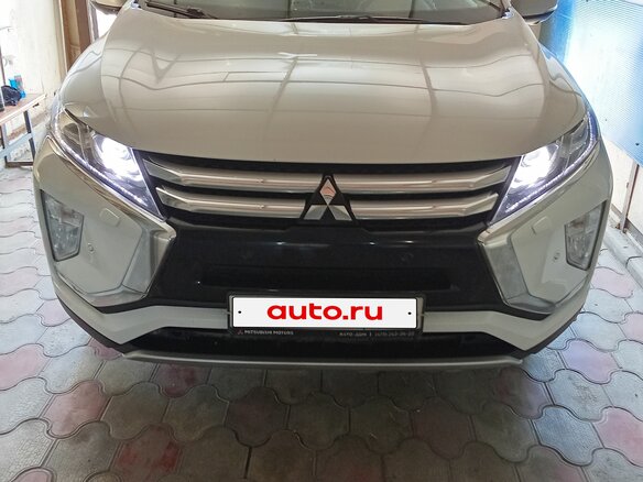 2018 Mitsubishi Eclipse Cross I, белый, 1780000 рублей