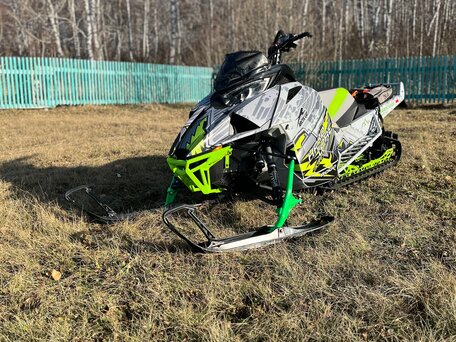 2018 Arctic Cat M-Series, серый, 800000 рублей, вид 3