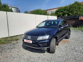 2016 Volkswagen Touareg II Рестайлинг, синий, 3500000 рублей, вид 1