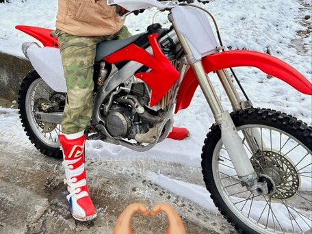2006 Honda CRF 450R, красный, 230000 рублей, вид 1
