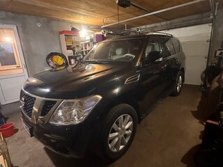 2011 Nissan Patrol VI (Y62), чёрный, 2400000 рублей, вид 1