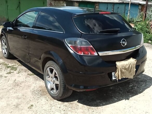 2007 Opel Astra GTC H Рестайлинг, чёрный, 359000 рублей - вид 5