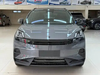 2026 Lynk & Co 06 I Рестайлинг, серый, 2650000 рублей, вид 2