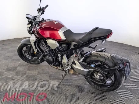 2019 Honda CB 1000R, красный, 919000 рублей, вид 5