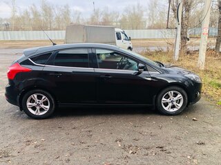 2014 Ford Focus III, чёрный, 880000 рублей, вид 2