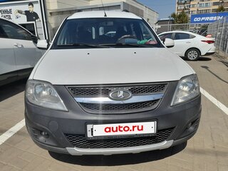 2017 Lada (ВАЗ) Largus Cross I, белый, 900000 рублей, вид 1