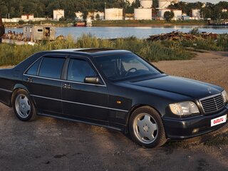 1995 Mercedes-Benz S-Класс 500 III (W140), чёрный, 2500000 рублей, вид 2
