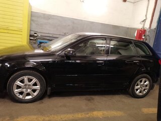 2011 Audi A3 II (8P) Рестайлинг 2, чёрный, 1200000 рублей, вид 4