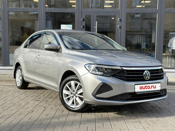2022 Volkswagen Polo VI, серебристый, 1710000 рублей - вид 2