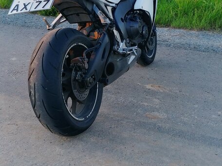 2012 Honda CBR 1000 RR/RA Fireblade, белый, 850000 рублей, вид 5