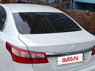 2011 Renault Latitude I, белый, 750000 рублей, вид 2