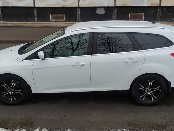 2014 Ford Focus III, белый, 760000 рублей - вид 3