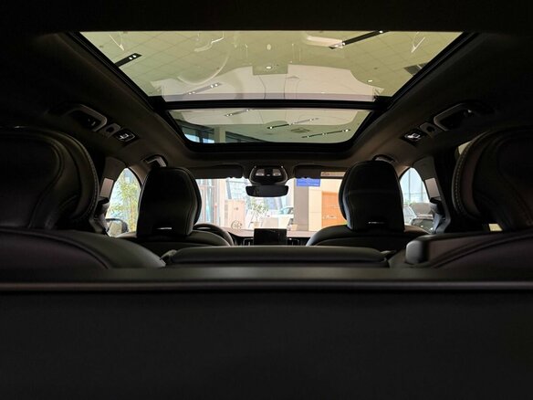 2026 Volvo XC60 II Рестайлинг 2, чёрный, 6650000 рублей - вид 19