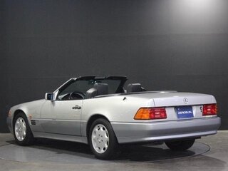 1995 Mercedes-Benz SL-Класс 320 IV (R129), серебристый, 5430000 рублей, вид 2