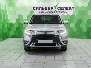 2020 Mitsubishi Outlander III Рестайлинг 3, серый, 2300000 рублей, вид 3