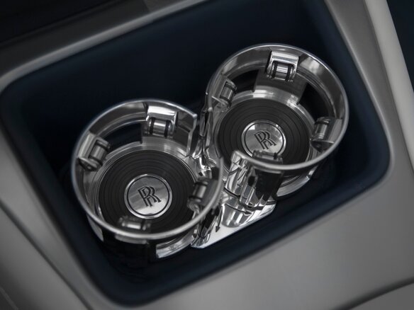 2016 Rolls-Royce Phantom VII Рестайлинг (Series II), белый - вид 9