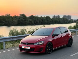 2013 Volkswagen Golf GTI VII, красный, 2350000 рублей, вид 3