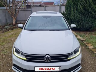 2017 Volkswagen Jetta VI Рестайлинг, белый, 1490000 рублей, вид 2