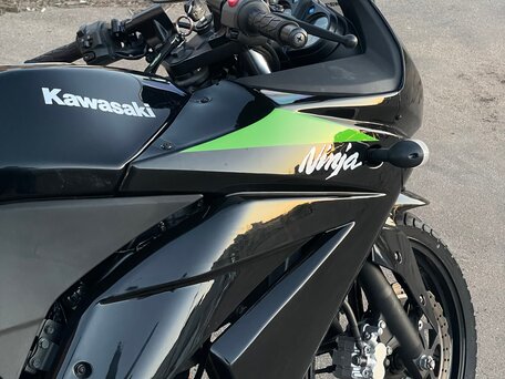 2008 Kawasaki Ninja 250R, чёрный, 260000 рублей, вид 4