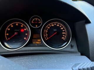 2009 Opel Astra H Рестайлинг, голубой, 650000 рублей, вид 5