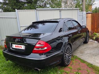 2005 Mercedes-Benz E-Класс 200 III (W211, S211), чёрный, 1000000 рублей, вид 4