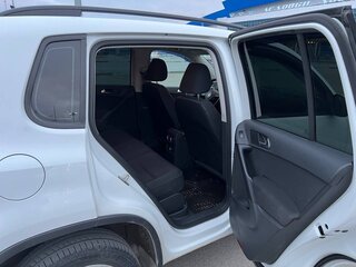 2014 Volkswagen Tiguan I Рестайлинг, белый, 1350000 рублей, вид 4
