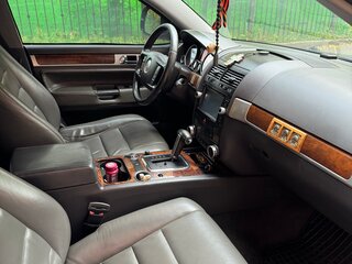 2008 Volkswagen Touareg I Рестайлинг, чёрный, 1200000 рублей, вид 5