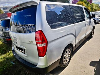 2008 Hyundai Grand Starex I, серый, 650000 рублей, вид 2