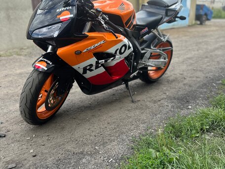 2005 Honda CBR 1000 RR/RA Fireblade, синий, 750000 рублей, вид 3